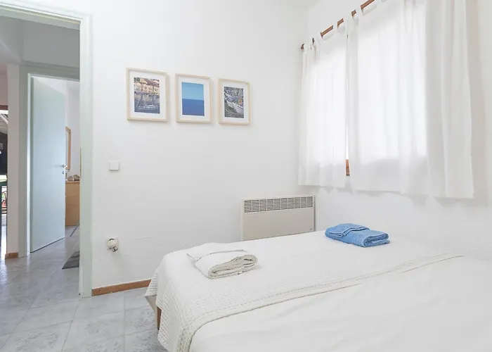 Houseloft Grand Sunset Villa